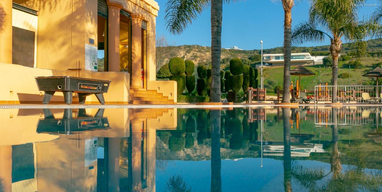 Luzbay Pool Apartments Экстерьер фото